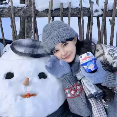 邱湛蓝